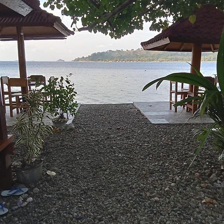Pelangi Homestay Bungalow Gili Gede Sekotong Exterior photo
